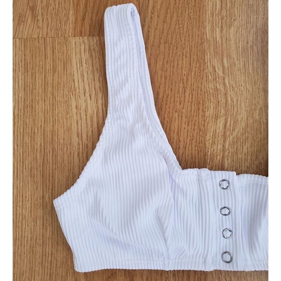 Topshop Ribbed Tank Bikini Top size 2 in White - Picture 5 of 9